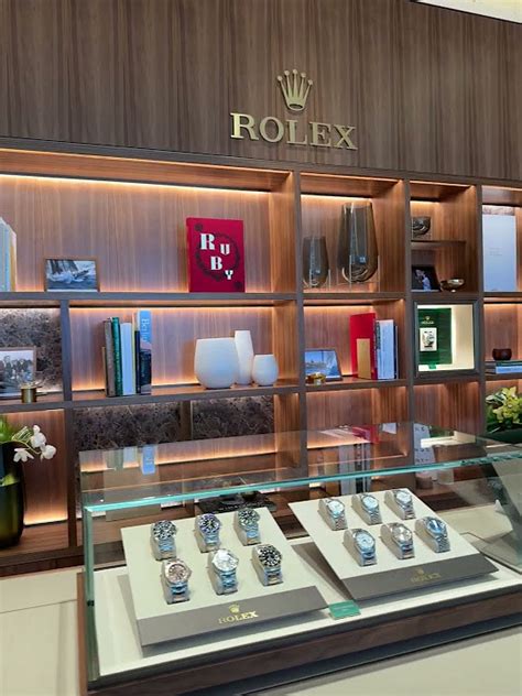 rolex oak brook.